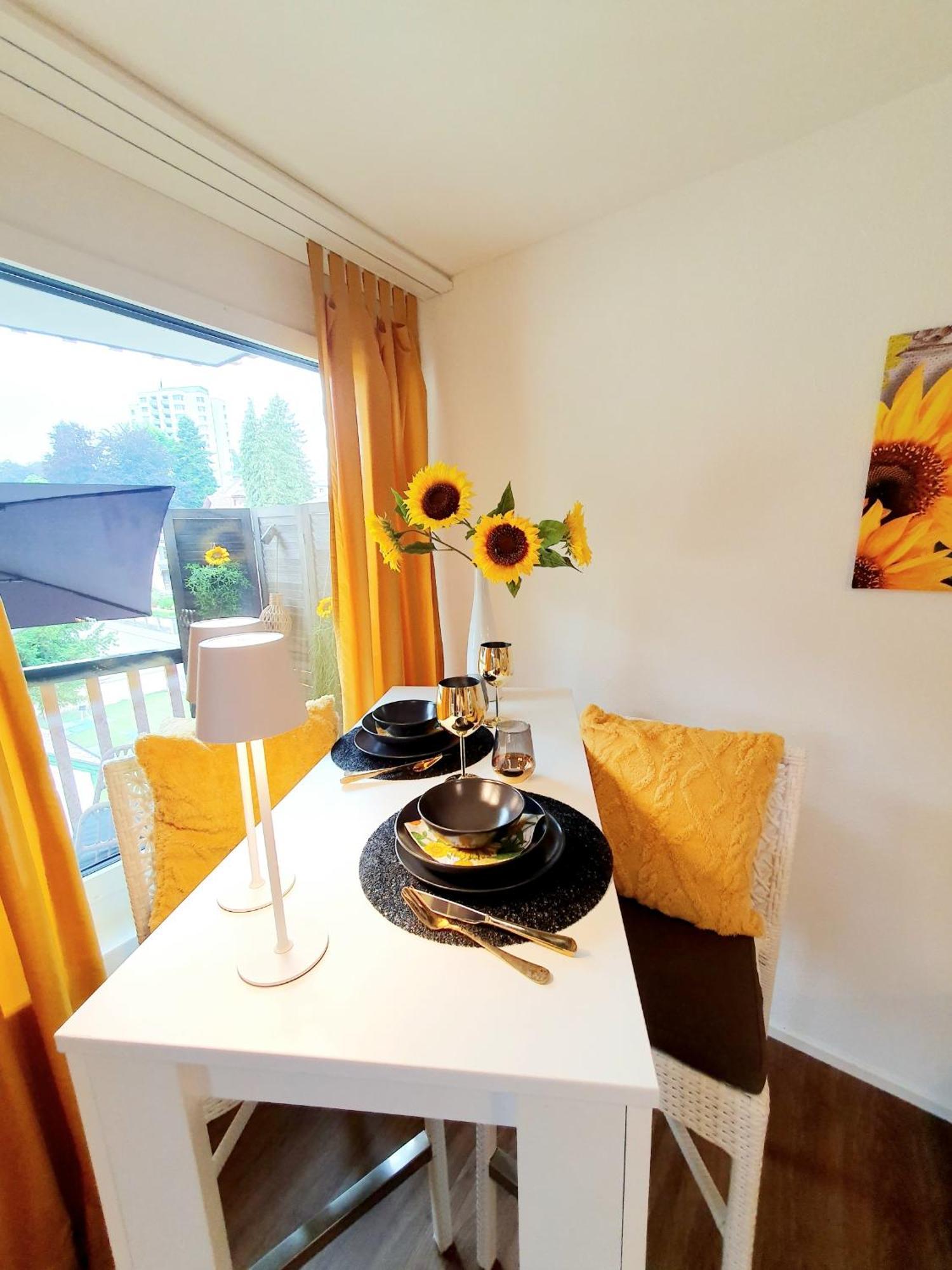Romantisches In Der Yellow Apartment