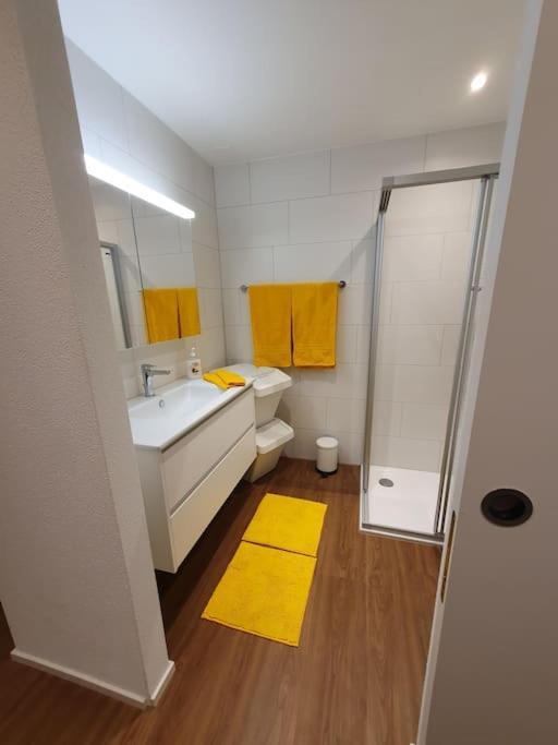 Romantisches In Der Yellow Lucerne